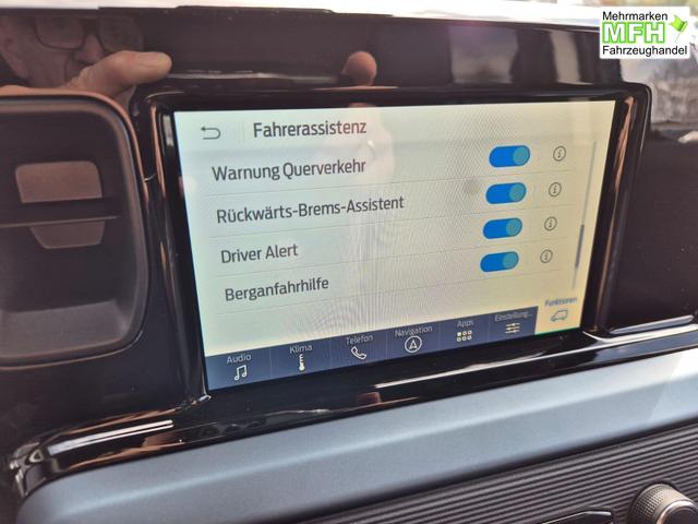 Ford Tourneo Courier 1.0 EcoBoost 125PS Active Teil-Leder Sitzheizung Lenkradheizung Klimaautomatik PDC v+h R&uuml;ckf.-Kamera ACC TWA Frontscheibe beheizb. Ford-Navi SYNC4 Apple CarPlay + Android Auto 