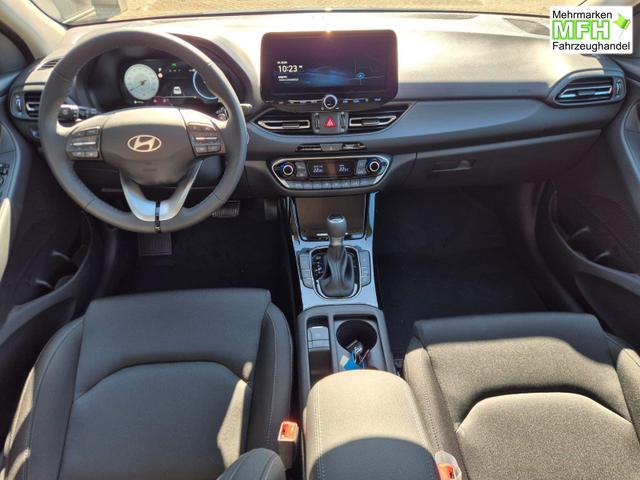 Hyundai i30 Kombi 1.5 T-GDI 150PS Automatik Trend Sitzheizung Lenkradheizung Klimaautomatik PDC v+h R&uuml;ckf.Kamera Navi Apple CarPlay + Android Auto 16"LM 