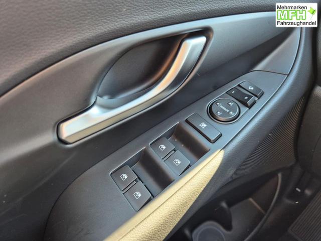 Hyundai i30 Kombi 1.5 T-GDI 150PS Automatik Trend Sitzheizung Lenkradheizung Klimaautomatik PDC v+h R&uuml;ckf.Kamera Navi Apple CarPlay + Android Auto 16"LM 