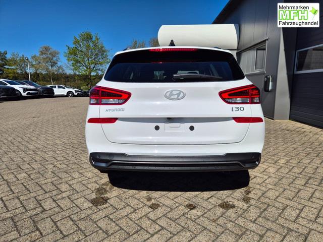 Hyundai i30 Kombi 1.5 T-GDI 150PS Automatik Trend Sitzheizung Lenkradheizung Klimaautomatik PDC v+h R&uuml;ckf.Kamera Navi Apple CarPlay + Android Auto 16"LM 