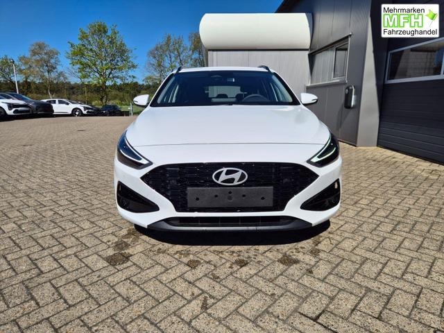 Hyundai i30 Kombi 1.5 T-GDI 150PS Automatik Trend Sitzheizung Lenkradheizung Klimaautomatik PDC v+h R&uuml;ckf.Kamera Navi Apple CarPlay + Android Auto 16"LM 