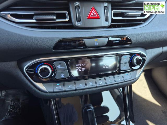 Hyundai i30 Kombi 1.5 T-GDI 150PS Automatik Trend Sitzheizung Lenkradheizung Klimaautomatik PDC v+h R&uuml;ckf.Kamera Navi Apple CarPlay + Android Auto 16"LM 