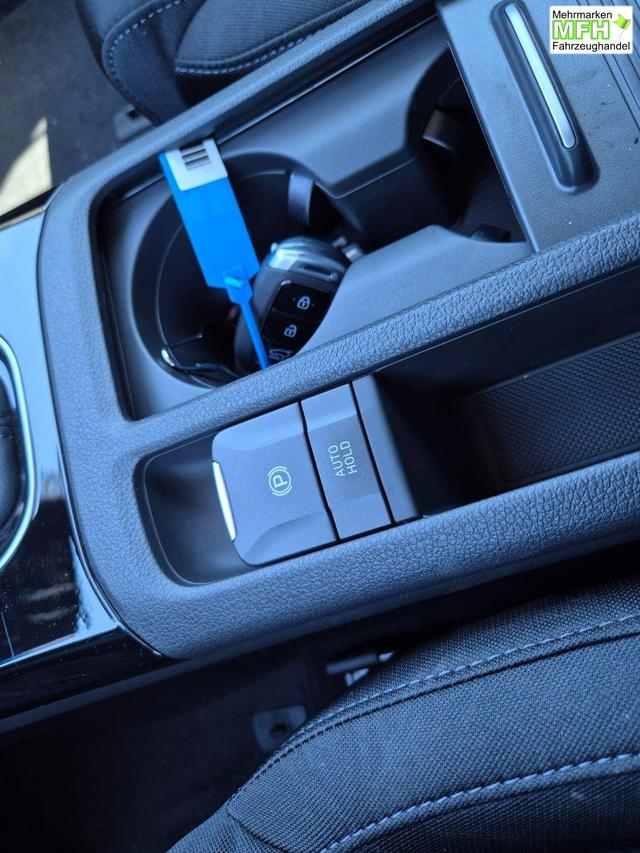 Hyundai i30 Kombi 1.5 T-GDI 150PS Automatik Trend Sitzheizung Lenkradheizung Klimaautomatik PDC v+h R&uuml;ckf.Kamera Navi Apple CarPlay + Android Auto 16"LM 