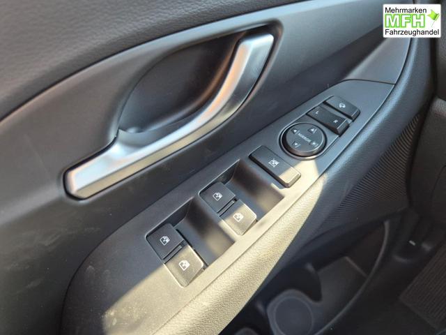Hyundai i30 Kombi 1.5 T-GDI 150PS Automatik Trend Sitzheizung Lenkradheizung Klimaautomatik PDC v+h R&uuml;ckf.Kamera Navi Apple CarPlay + Android Auto 16"LM 