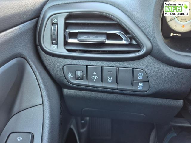 Hyundai i30 Kombi 1.5 T-GDI 150PS Automatik Trend Sitzheizung Lenkradheizung Klimaautomatik PDC v+h R&uuml;ckf.Kamera Navi Apple CarPlay + Android Auto 16"LM 