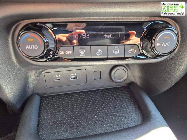 Nissan Juke 1.0 DIG-T 114PS N-Connecta Teil-Leder Klimaautomatik PDC v+h R&uuml;ckf.Kamera Bluetooth Touchscreen Apple CarPlay Android Auto 17"LM 