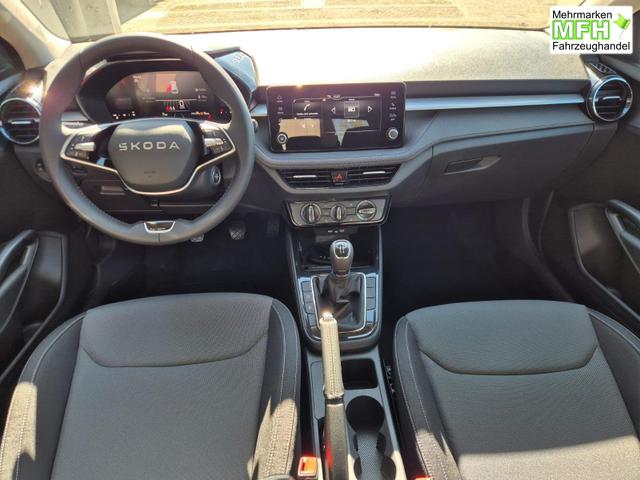 Skoda Fabia 1.0 TSI 95PS Selection 5-t&uuml;rig R&uuml;ckf.Kamera Parksensoren Sitzheizung Multifunktionslenkrad Klima Skoda-Radio Bluetooth Touchscreen Tempomat Nebelsch. Apple CarPlay + Android Auto 