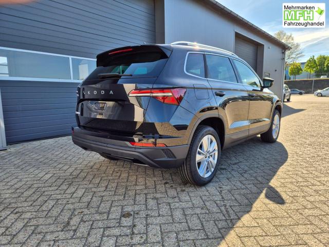 Skoda Karoq 1.5 TSI 150PS DSG Selection Klimaautomatik Sitzheizung Lenkradheizung ACC PDC v+h R&uuml;ckf.Kamera abg.Scheiben Apple CarPlay Android Auto 17"LM 
