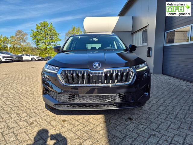 Skoda Karoq 1.5 TSI 150PS DSG Selection AHK Klimaautomatik Sitzheizung Lenkradheizung ACC PDC v+h R&uuml;ckf.Kamera abg.Scheiben Apple CarPlay Android Auto 17"LM 