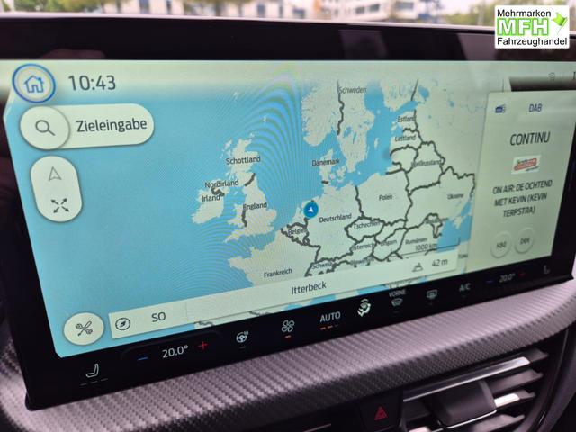 Ford Kuga ST-Line X 243PS PHEV Automatik Matrix-LED schwenkb. AHK elektr. PanoDach Sitzheizung v+h Lenkradheizung Frontscheibe beheizb. Navi SYNC4 Apple CarPlay Android Auto Touchscreen PDC 4xKamera 2xKeyless B+O Sound 19"LM vollelektr. Reichweite 65KM 