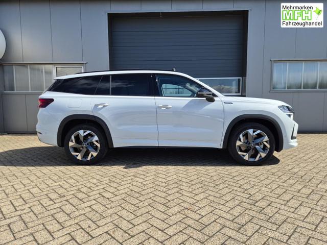 Skoda Kodiaq Sportline 1.5 TSI 204PS PHEV DSG schwenkb. AHK elektr. PanoDach HUD Alcantara PDC v+h 360&deg;Kamera CANTON Sound Klimaautomatik Sitzheizung Lenkradheizung Navi Apple CarPlay Android Auto 2xKeyless 19"LM vollelektr. Reichweite 116KM 