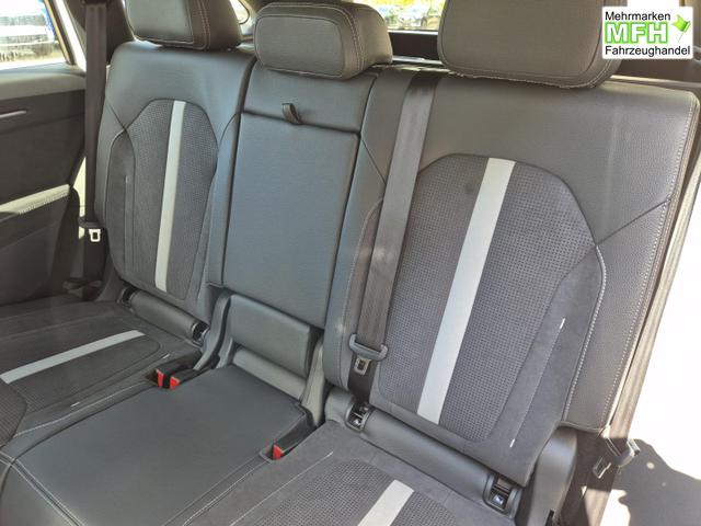 Skoda Kodiaq Sportline 1.5 TSI 204PS PHEV DSG schwenkb. AHK elektr. PanoDach HUD Alcantara PDC v+h 360&deg;Kamera CANTON Sound Klimaautomatik Sitzheizung Lenkradheizung Navi Apple CarPlay Android Auto 2xKeyless 19"LM vollelektr. Reichweite 116KM 