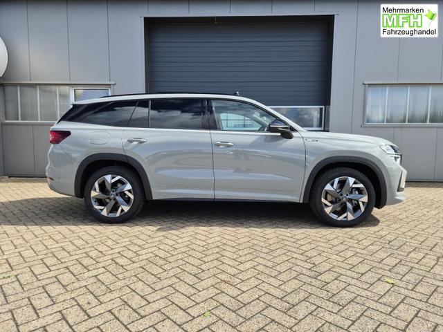 Skoda Kodiaq Sportline 1.5 TSI 204PS PHEV DSG schwenkb. AHK elektr. PanoDach HUD Alcantara PDC v+h 360&deg;Kamera CANTON Sound Klimaautomatik Sitzheizung Lenkradheizung Navi Apple CarPlay Android Auto 2xKeyless 19"LM vollelektr. Reichweite 116KM 