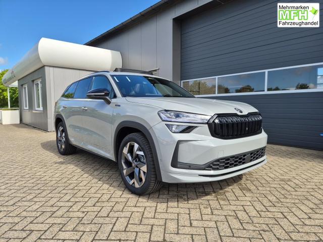 Skoda Kodiaq Sportline 1.5 TSI 204PS PHEV DSG schwenkb. AHK elektr. PanoDach HUD Alcantara PDC v+h 360&deg;Kamera CANTON Sound Klimaautomatik Sitzheizung Lenkradheizung Navi Apple CarPlay Android Auto 2xKeyless 19"LM vollelektr. Reichweite 116KM 