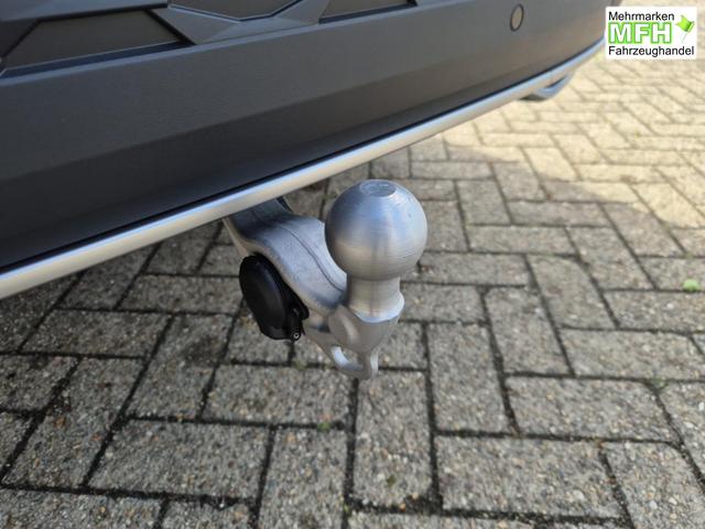 Skoda Kodiaq Sportline 1.5 TSI 204PS PHEV DSG schwenkb. AHK elektr. PanoDach HUD Alcantara PDC v+h 360&deg;Kamera CANTON Sound Klimaautomatik Sitzheizung Lenkradheizung Navi Apple CarPlay Android Auto 2xKeyless 19"LM vollelektr. Reichweite 116KM 