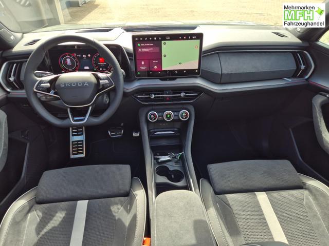 Skoda Kodiaq Sportline 1.5 TSI 204PS PHEV DSG schwenkb. AHK elektr. PanoDach HUD Alcantara PDC v+h 360&deg;Kamera CANTON Sound Klimaautomatik Sitzheizung Lenkradheizung Navi Apple CarPlay Android Auto 2xKeyless 19"LM vollelektr. Reichweite 116KM 