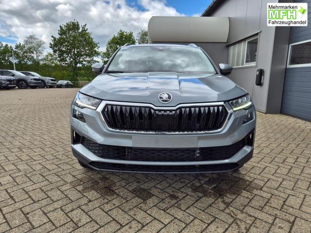 Skoda Karoq 1.5 TSI 150PS DSG Selection AHK Klimaautomatik Sitzheizung Lenkradheizung ACC PDC v+h R&uuml;ckf.Kamera abg.Scheiben Apple CarPlay Android Auto 17"LM 