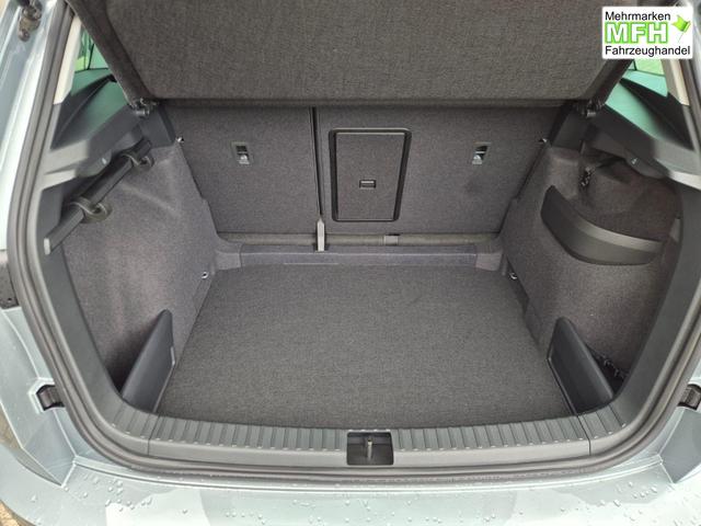 Skoda Karoq 1.5 TSI 150PS DSG Selection AHK Klimaautomatik Sitzheizung Lenkradheizung ACC PDC v+h R&uuml;ckf.Kamera abg.Scheiben Apple CarPlay Android Auto 17"LM 