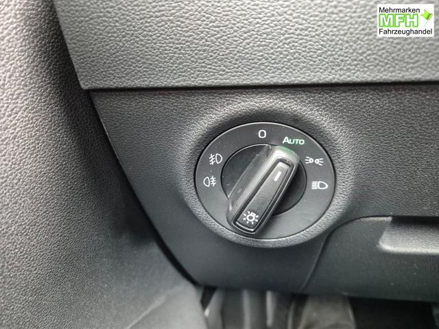 Skoda Karoq 1.5 TSI 150PS DSG Selection AHK Klimaautomatik Sitzheizung Lenkradheizung ACC PDC v+h R&uuml;ckf.Kamera abg.Scheiben Apple CarPlay Android Auto 17"LM 