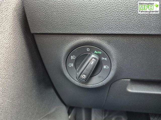 Skoda Karoq 1.5 TSI 150PS DSG Selection AHK Klimaautomatik Sitzheizung Lenkradheizung ACC PDC v+h R&uuml;ckf.Kamera abg.Scheiben Apple CarPlay Android Auto 17"LM 