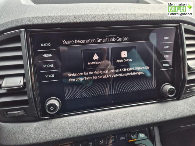 Skoda Karoq 1.5 TSI 150PS DSG Selection AHK Klimaautomatik Sitzheizung Lenkradheizung ACC PDC v+h R&uuml;ckf.Kamera abg.Scheiben Apple CarPlay Android Auto 17"LM 