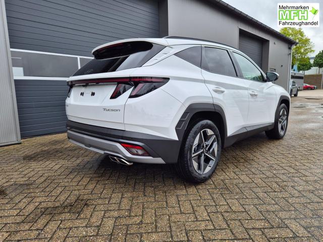 Hyundai TUCSON Trend 1.6 T-GDI 150PS Automatik TZ 2026 Teil-Leder Sitzheizung v+h Lenkradheizung Klimaautomatik Navi Touchscreen DAB+ Apple CarPlay + Android Auto PDC R&uuml;ckf.-Kamera Matrix-LED-Scheinw. 
