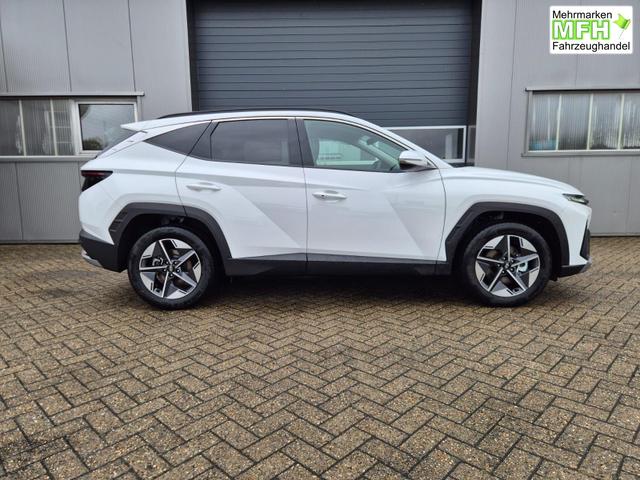 Hyundai TUCSON Trend 1.6 T-GDI 150PS Automatik TZ 2026 Teil-Leder Sitzheizung v+h Lenkradheizung Klimaautomatik Navi Touchscreen DAB+ Apple CarPlay + Android Auto PDC R&uuml;ckf.-Kamera Matrix-LED-Scheinw. 