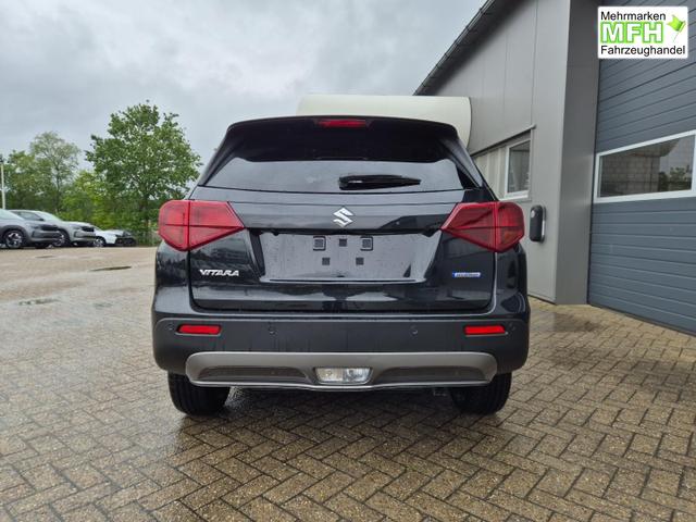 Suzuki Vitara Comfort+ 110PS MHEV 4x4 ALLGRIP 1.4 Boosterjet Allrad Teilleder mit Alcantara Navi Klimaautomatik Sitzheizung ACC PDC v+h R&uuml;ckf.Kamera Suzuki-Radio Apple CarPlay Android Auto Touchscreen 2xKeyless 17-LM 