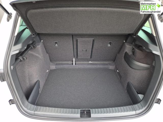 Skoda Karoq 1.5 TSI 150PS DSG Selection Klimaautomatik Sitzheizung Lenkradheizung ACC PDC v+h R&uuml;ckf.Kamera abg.Scheiben Apple CarPlay Android Auto 17"LM 