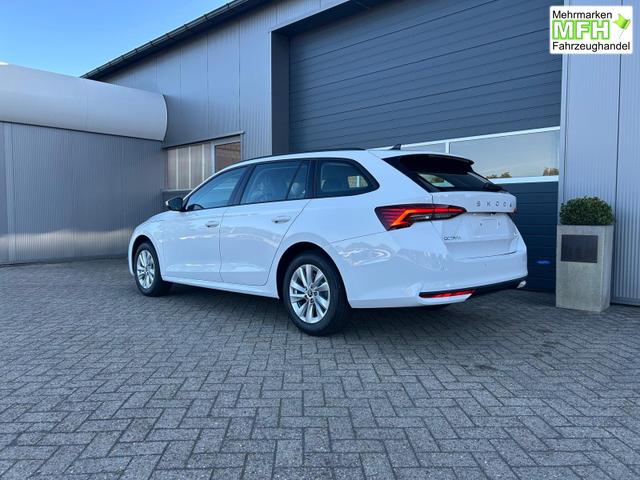 Skoda Octavia Combi 1.5 TSI 150PS m-HEV DSG Selection AHK Klimaautomatik ACC PDC v+h R&uuml;ckf.Kamera Sitzheizung TWA Apple CarPlay Android Auto 16"LM 