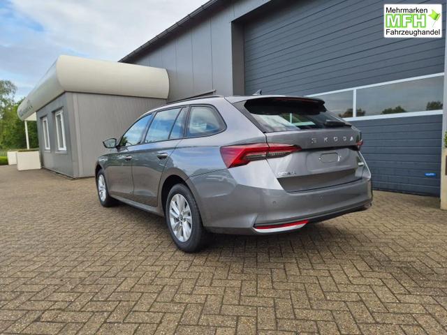 Skoda Octavia Combi 1.5 TSI 150PS m-HEV DSG Selection AHK Klimaautomatik ACC PDC v+h R&uuml;ckf.Kamera Sitzheizung TWA Apple CarPlay Android Auto 16"LM 