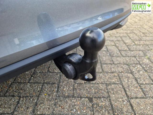 Skoda Octavia Combi 1.5 TSI 150PS m-HEV DSG Selection AHK Klimaautomatik ACC PDC v+h R&uuml;ckf.Kamera Sitzheizung TWA Apple CarPlay Android Auto 16"LM 