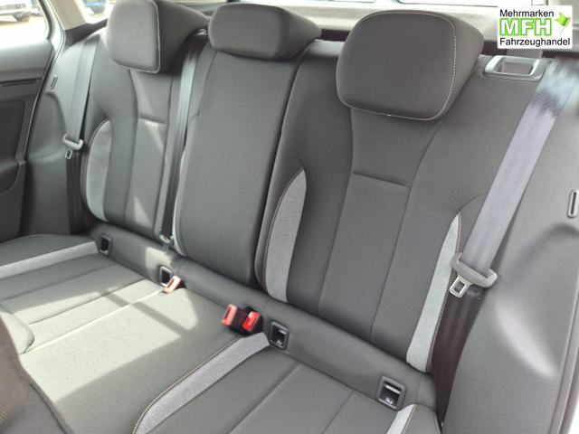 Skoda Kamiq 1.0 TSI 115PS DSG Selection R&uuml;ckf.Kamera PDC v+h Sitzheizung Klimaautomatik Skoda-Radio Apple CarPlay + Android Auto Tempomat Garantieverl&auml;ngerung 16"LM 