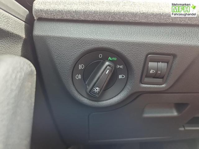 Skoda Kamiq 1.0 TSI 115PS DSG Selection R&uuml;ckf.Kamera PDC v+h Sitzheizung Klimaautomatik Skoda-Radio Apple CarPlay + Android Auto Tempomat Garantieverl&auml;ngerung 16"LM 