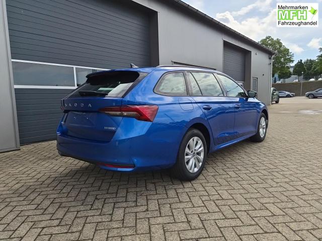 Skoda Octavia Combi 1.5 TSI 150PS m-HEV DSG Selection AHK Klimaautomatik ACC PDC v+h R&uuml;ckf.Kamera Sitzheizung TWA Apple CarPlay Android Auto 16"LM 