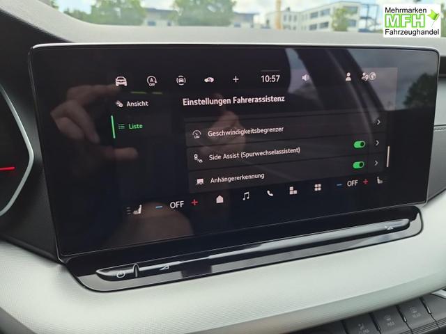 Skoda Octavia Combi 1.5 TSI 150PS m-HEV DSG Selection AHK Klimaautomatik ACC PDC v+h R&uuml;ckf.Kamera Sitzheizung TWA Apple CarPlay Android Auto 16"LM 