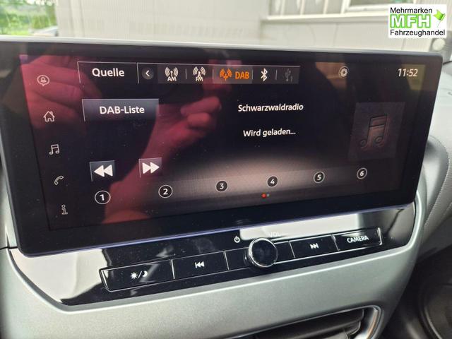Nissan Juke 1.0 DIG-T 114PS N-Connecta Sitzheizung Lenkradheizung Teil-Leder Klimaautomatik PDC v+h R&uuml;ckf.Kamera Bluetooth Touchscreen Apple CarPlay Android Auto 17"LM 