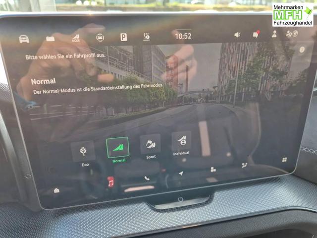 Skoda Kodiaq Sportline 1.5 TSI 204PS PHEV DSG schwenkb. AHK elektr. PanoDach HUD Alcantara PDC v+h 360&deg;Kamera CANTON Sound Klimaautomatik Sitzheizung Lenkradheizung Navi Apple CarPlay Android Auto 2xKeyless 19"LM vollelektr. Reichweite 116KM 