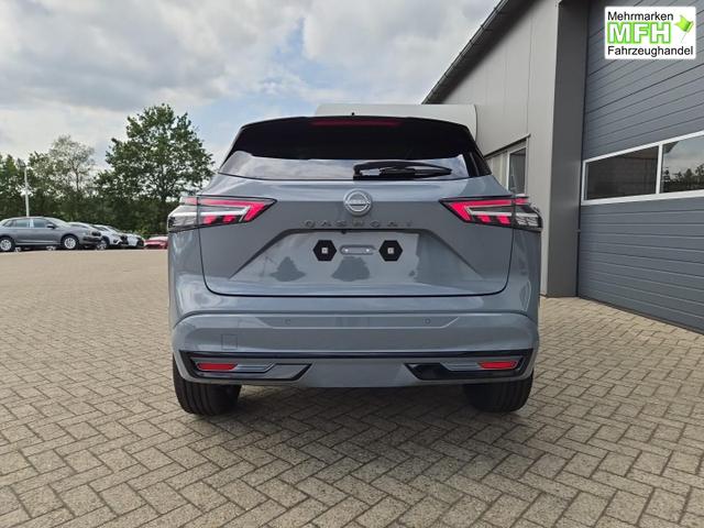 Nissan Qashqai 1.3 DIG-T MHEV 158 PS X-Tronic N-Design PanoDach Teil-Leder Klimaautomatik Sitzheizung Lenkradheizung Navi ACC PDC v+h 360&deg;Kamera DAB Bluetooth Touchscreen Apple CarPlay Android Auto 19"Zoll 