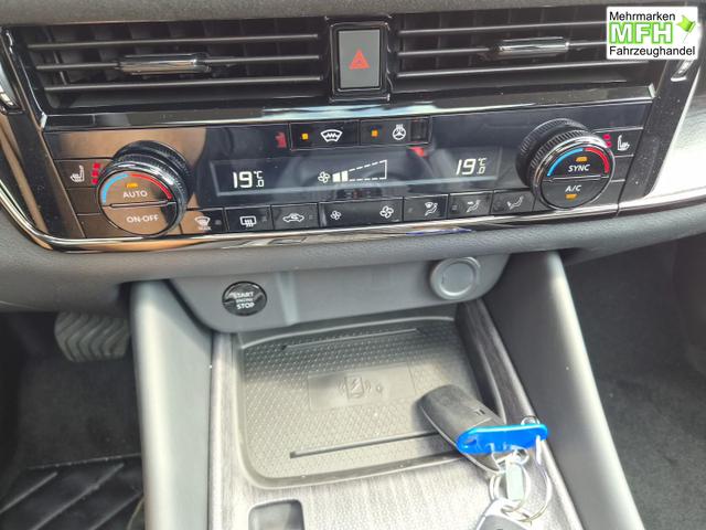 Nissan Qashqai 1.3 DIG-T MHEV 158 PS X-Tronic N-Design PanoDach Teil-Leder Klimaautomatik Sitzheizung Lenkradheizung Navi ACC PDC v+h 360&deg;Kamera DAB Bluetooth Touchscreen Apple CarPlay Android Auto 19"Zoll 