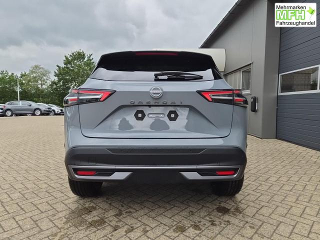 Nissan Qashqai 1.3 DIG-T MHEV 158 PS X-Tronic N-Connecta Teil-Leder PanoGlasdach Klimaautomatik Sitzheizung Lenkradheizung Navi ACC PDC v+h 360&deg;Kamera DAB Bluetooth Touchscreen Apple CarPlay Android Auto 18"LM 