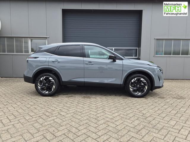 Nissan Qashqai 1.3 DIG-T MHEV 158 PS X-Tronic N-Connecta Teil-Leder PanoGlasdach Klimaautomatik Sitzheizung Lenkradheizung Navi ACC PDC v+h 360&deg;Kamera DAB Bluetooth Touchscreen Apple CarPlay Android Auto 18"LM 