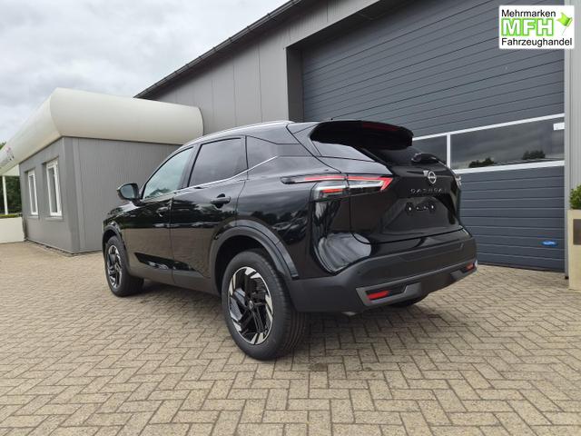 Nissan Qashqai 1.3 DIG-T MHEV 158 PS X-Tronic N-Connecta Teil-Leder PanoGlasdach Klimaautomatik Sitzheizung Lenkradheizung Navi ACC PDC v+h 360&deg;Kamera DAB Bluetooth Touchscreen Apple CarPlay Android Auto 18"LM 