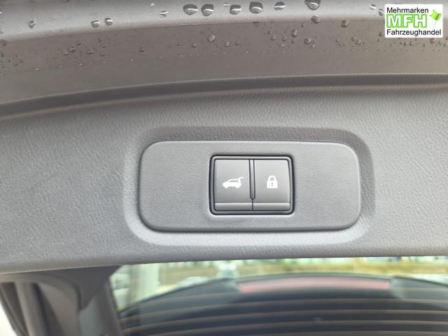 Nissan Qashqai 1.3 DIG-T MHEV 158 PS X-Tronic Tekna Voll-Leder Klimaautomatik PanoGlasdach Sitzheizung Lenkradheizung Navi Head-Up Display elektr. Heckklappe ACC PDC v+h 360&deg;Kamera DAB Bluetooth Touchscreen Apple CarPlay Android Auto 19"LM 