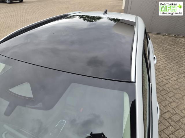 Nissan Qashqai 1.3 DIG-T MHEV 158 PS X-Tronic N-Connecta Teil-Leder PanoGlasdach Klimaautomatik Sitzheizung Lenkradheizung Navi ACC PDC v+h 360&deg;Kamera DAB Bluetooth Touchscreen Apple CarPlay Android Auto 18"LM 