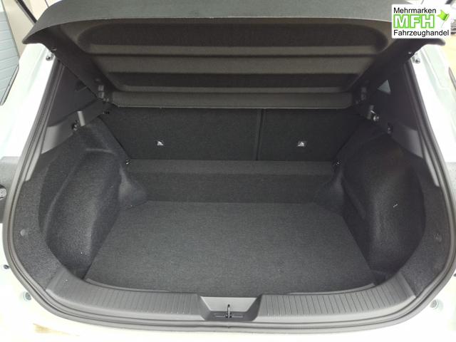 Nissan Qashqai 1.3 DIG-T MHEV 158 PS X-Tronic N-Connecta Teil-Leder PanoGlasdach Klimaautomatik Sitzheizung Lenkradheizung Navi ACC PDC v+h 360&deg;Kamera DAB Bluetooth Touchscreen Apple CarPlay Android Auto 18"LM 