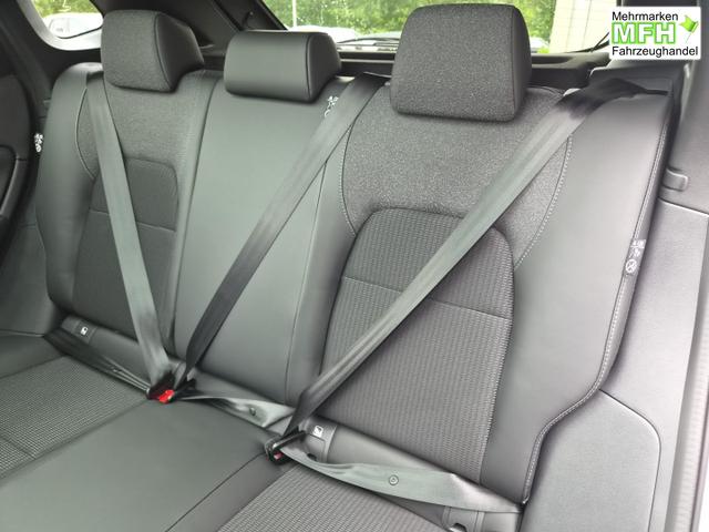 Nissan Qashqai 1.3 DIG-T MHEV 158 PS X-Tronic N-Connecta Teil-Leder PanoGlasdach Klimaautomatik Sitzheizung Lenkradheizung Navi ACC PDC v+h 360&deg;Kamera DAB Bluetooth Touchscreen Apple CarPlay Android Auto 18"LM 