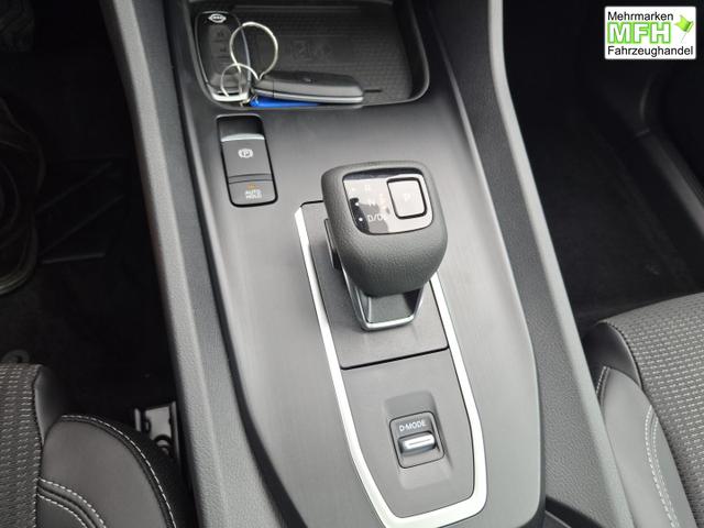 Nissan Qashqai 1.3 DIG-T MHEV 158 PS X-Tronic N-Connecta Teil-Leder PanoGlasdach Klimaautomatik Sitzheizung Lenkradheizung Navi ACC PDC v+h 360&deg;Kamera DAB Bluetooth Touchscreen Apple CarPlay Android Auto 18"LM 
