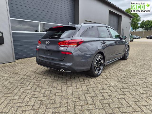 Hyundai i30 Kombi 1.6 T-GDI 150PS Automatik N-Line Sitzheizung Lenkradheizung Klimaautomatik Navi 10,3"-Touchscreen Bluelink Apple CarPlay + Android Auto PDC v+h R&uuml;ckf.Kamera 18-LM 