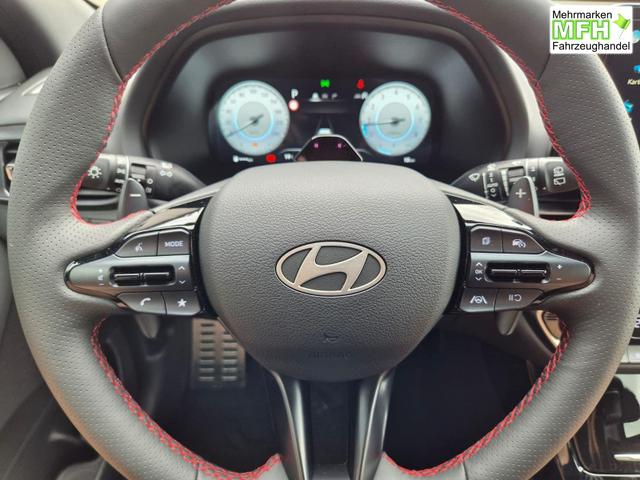 Hyundai i30 Kombi 1.6 T-GDI 150PS Automatik N-Line Sitzheizung Lenkradheizung Klimaautomatik Navi 10,3"-Touchscreen Bluelink Apple CarPlay + Android Auto PDC v+h R&uuml;ckf.Kamera 18-LM 